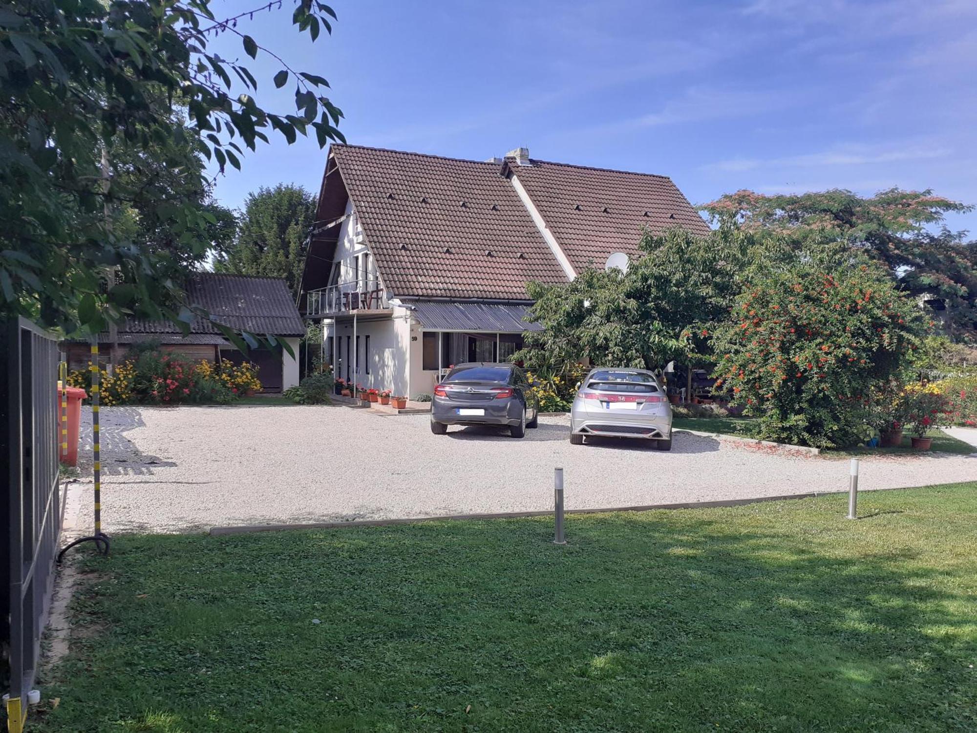Margaréta Apartman - Balatonlelle Exterior foto